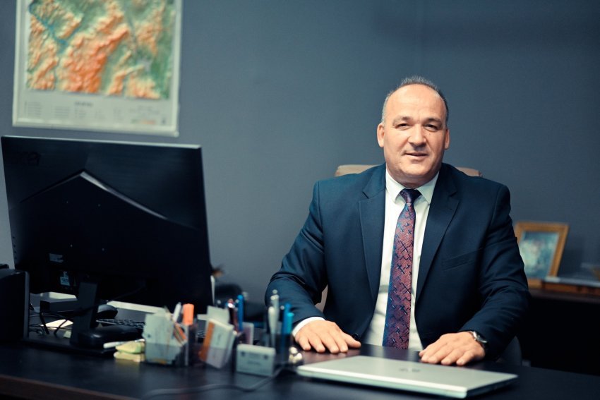 Bulliqi kërkon edhe një mandat  Kemi dëshmuar se mund të qeverisim me drejtësi  ndershmëri dhe përkushtim