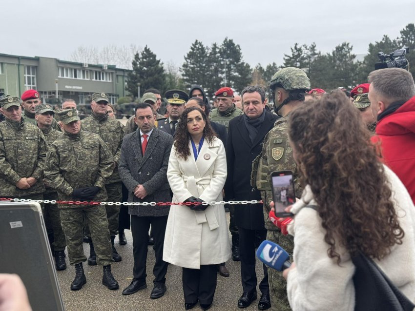  Krenari e siguri   krerët e shtetit urojnë për Ditën e Forcës