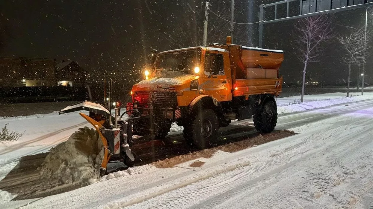 Pas reshjeve të borës  Kryetari i Shtimes  Qytetarët të adaptojnë lëvizjen ndaj kushteve atmosferike