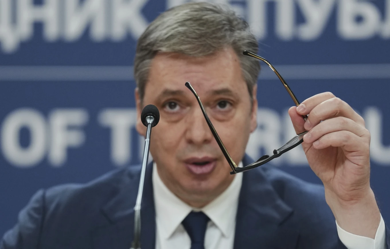 Vuçiqi pas arrestimit të Maduros  Rendi botëror është përmbysur  Kosova po armatoset