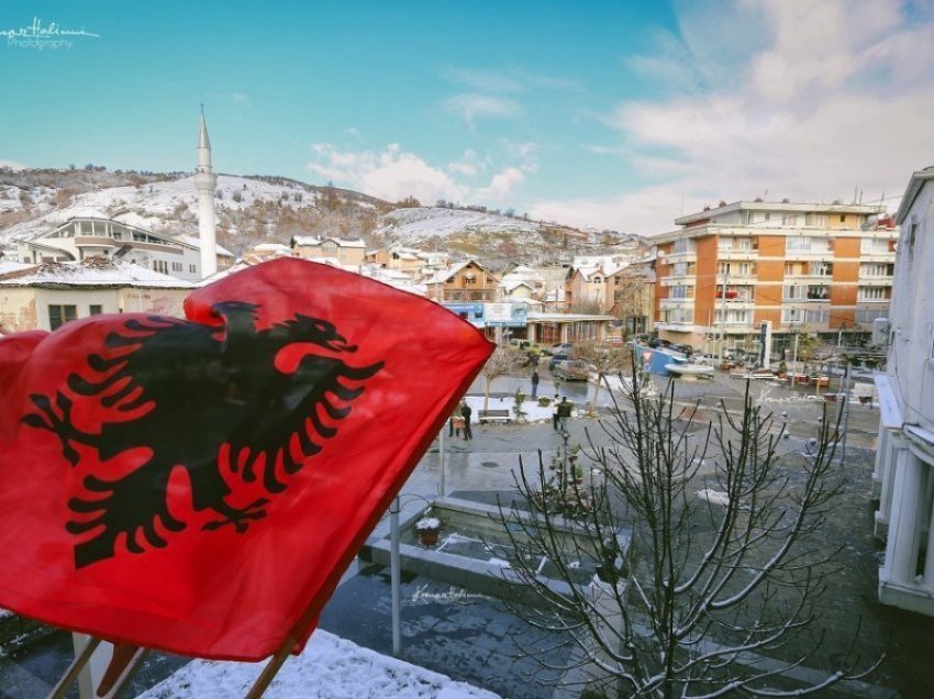 Pas pasivizimit dhe diskriminimit  Hasani kërkon ndërkombëtarizimin e çështjes së shqiptarëve të Preshevës  Medvegjës dhe Bujanocit