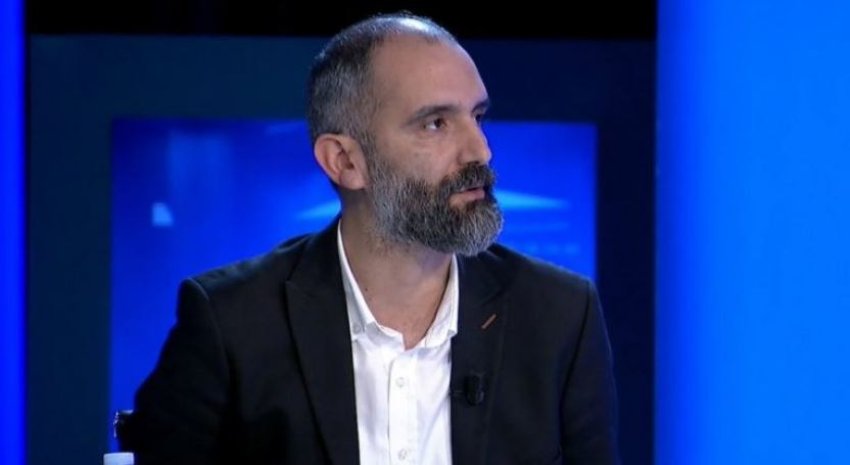 U raportua se Bislimi u taku me Gjuriqin  reagon Abrashi  jep këtë sqarim