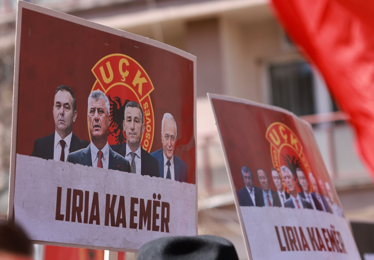 Padrejtësia e Speciales   Një zëri shqiptarët nga e gjithë bota kërkuan drejtësi për ish krerët e UÇK së