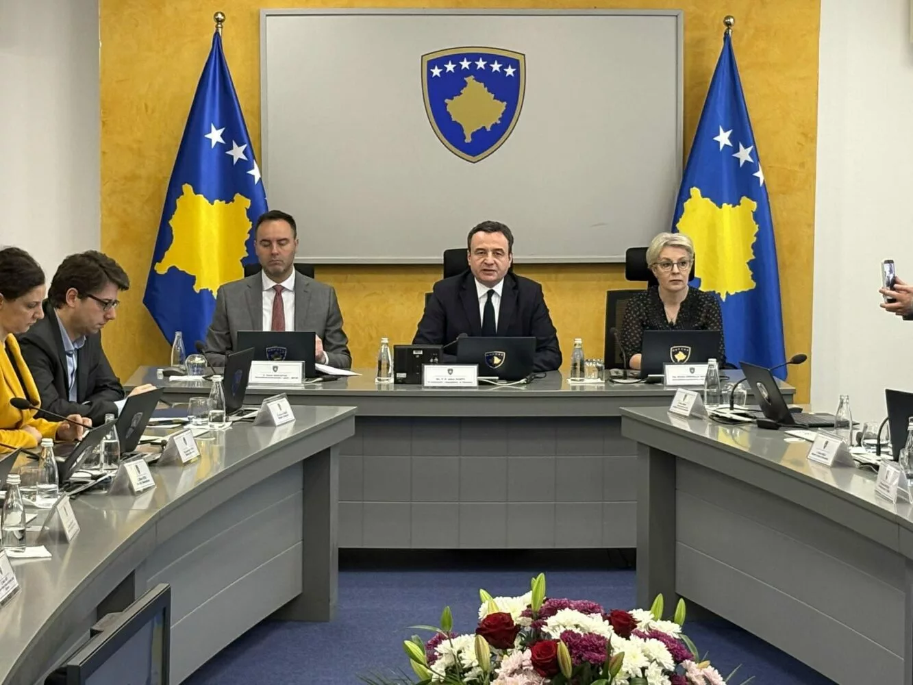 Qeveria ndan 4 3 milionë euro për ShSKUK në për furnizim me barna esenciale