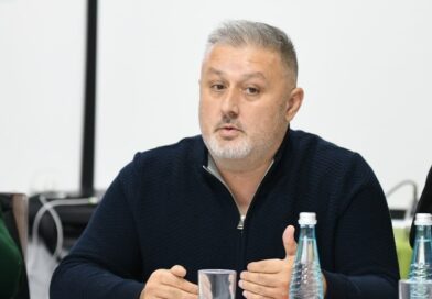 2001 – Viti i kthesës dhe politikanët e dalë jashtë mode