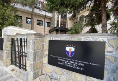 Lista Serbe, Gjykata Kushtetutë-diktuese dhe opozita vasale, aleancë e përbashkët për largimin përgjithmonë të Kurtit nga pushteti