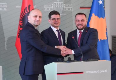 Zbulohet se kur finalizohet plani për aleancën ushtarake Kosovë-Shqipëri-Kroaci
