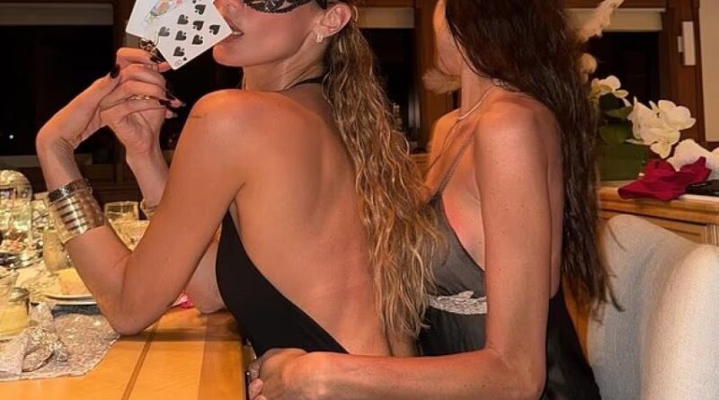 Bella Hadid “çmend” rrjetin: Ekspozon të pasmet në jaht me fustan ultra-seksi