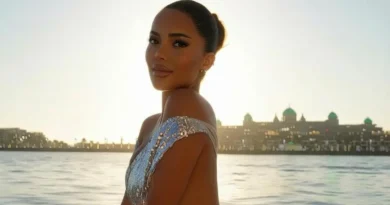 Steph mahnit me paraqitjen e saj provokuese në rrugët e qytetit