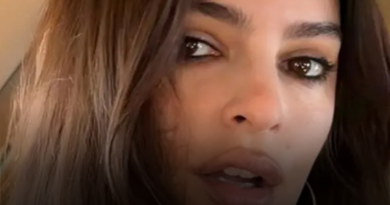 Emily ‘çmend’ ndjekësit, thekson format mahnitëse