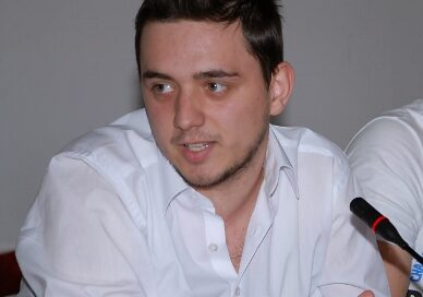 Absurditetet e Shqiptarisë në kohëra atipike globale