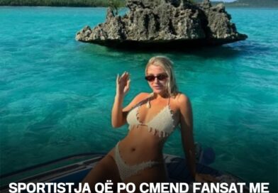 Sportistja që po çmend fansat me bikini