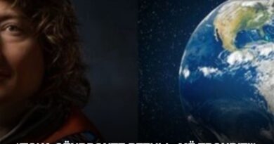 “Toka qëndronte pezull, më tronditi”, astronautja e NASA-s rrëfen eksperiencën historike në hapësirë