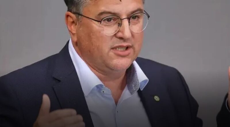 Deputeti gjerman në Bundestag kërkon kapjen e Radojiçiqit