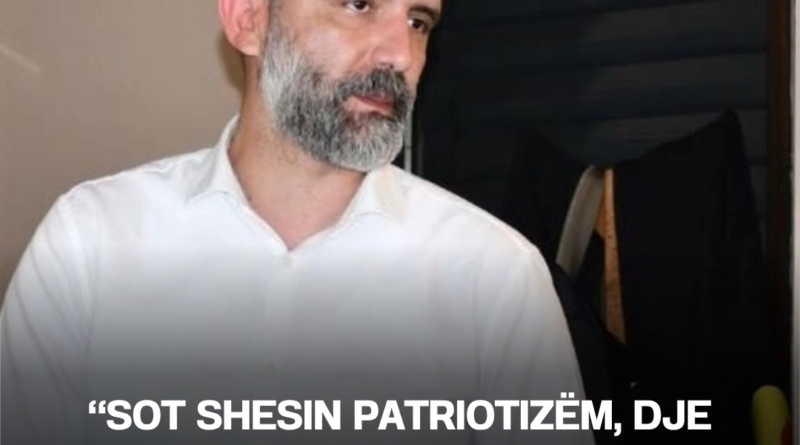 “Sot shesin patriotizëm, dje firmosën Zajednicën” – Abrashi i reagon ashpër opozitës