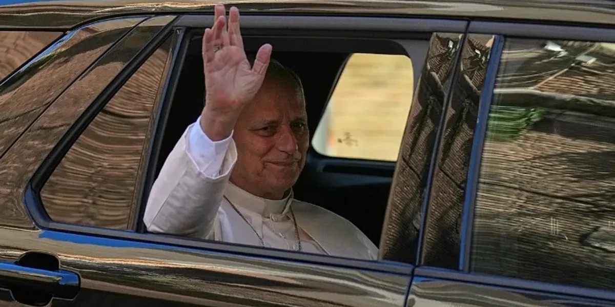 Papa Leo operohet për kancer në mushkëri  mjekët nuk dinë nëse është përhapur sëmundja