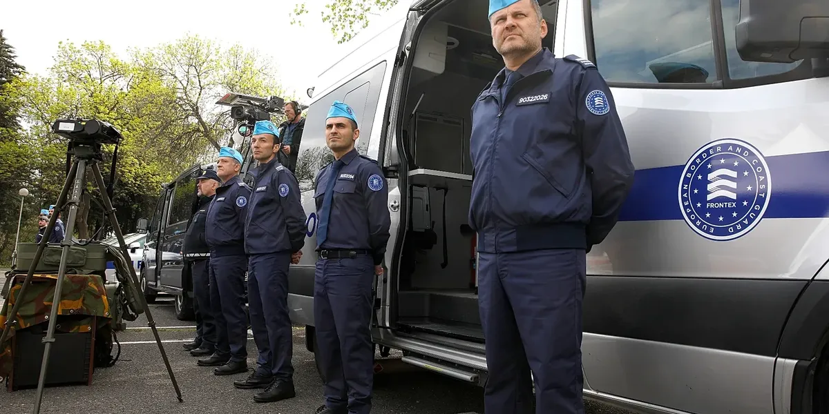 be-ja-synon-t-i-jape-frontex-it-kompetenca-te-reja-per-deportimin-e-migranteve-jashte-evropes
