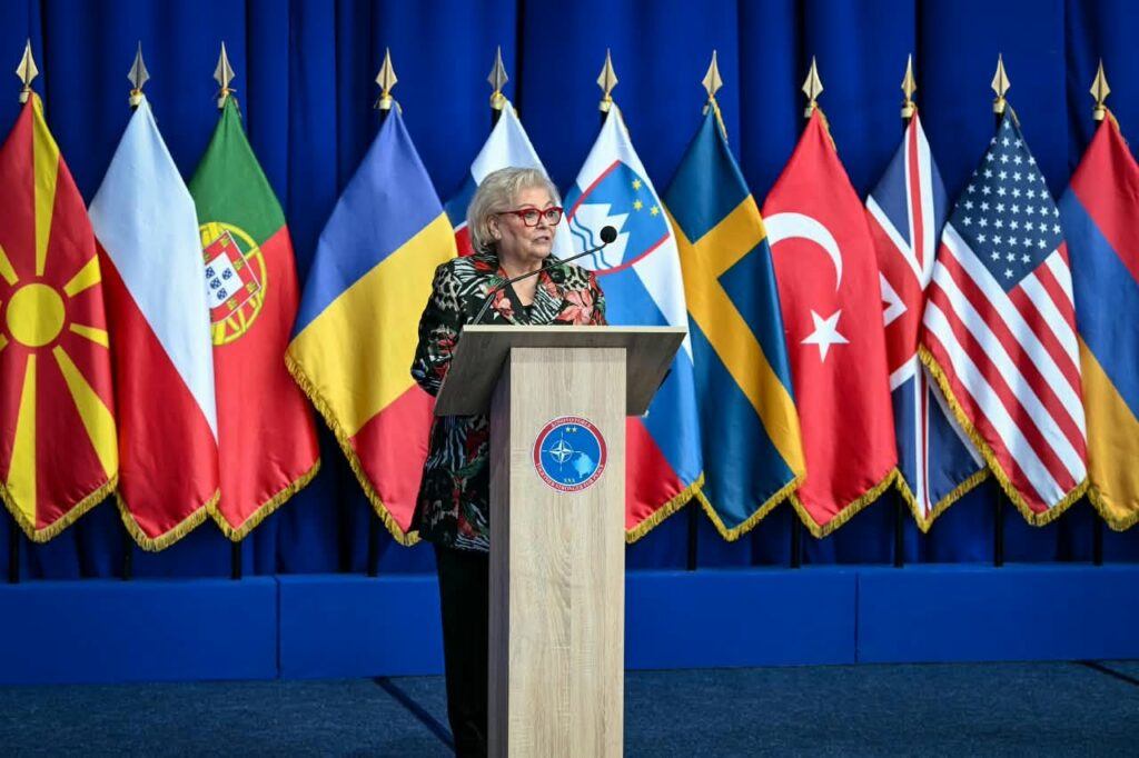 Presidentja Shiroka Pula  Në arkitekturën tonë të sigurisë  KFOR i vazhdon të ketë një rëndësi të veçantë