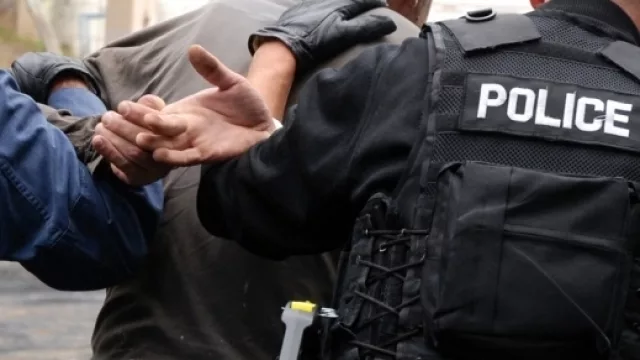Arrestohet një 40 vjeçar i dënuar me 1 vit e 4 muaj burgim në Prishtinë
