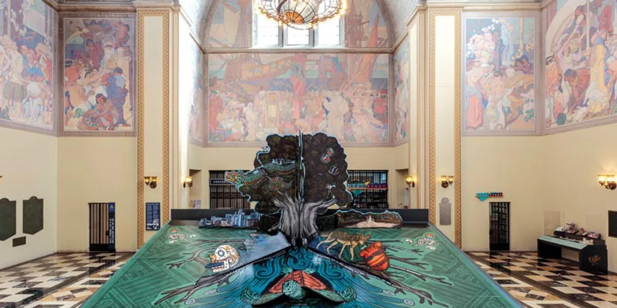 libri-me-i-madh-pop-up-ne-bote-ekspozohet-ne-nje-biblioteke-ne-los-angeles