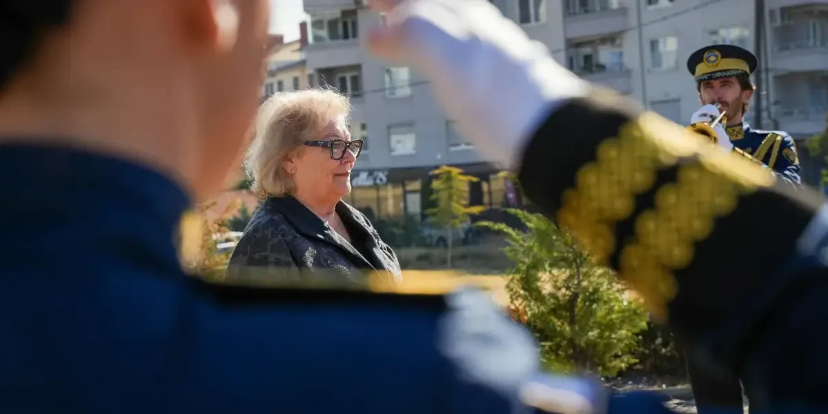 Presidentja kërkon zbardhjen e plotë të vrasjes së dyfishtë në Gjilan