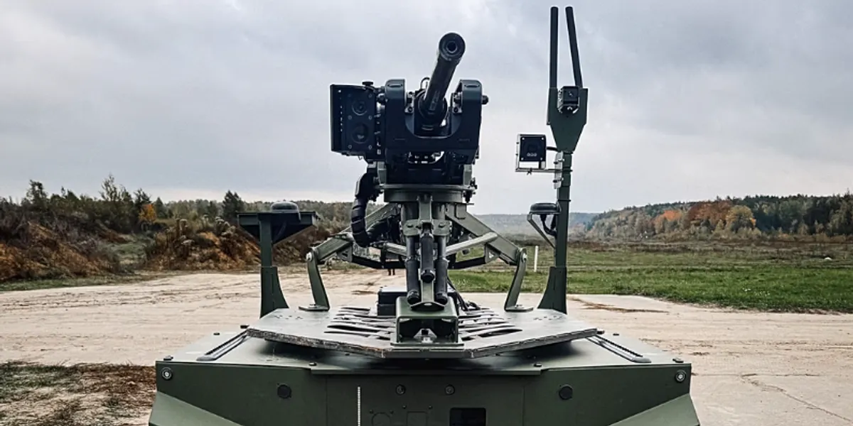gjermania-dhe-ukraina-testojne-nje-robot-tokesor-te-armatosur-per-vendosje-ne-vijen-e-frontit