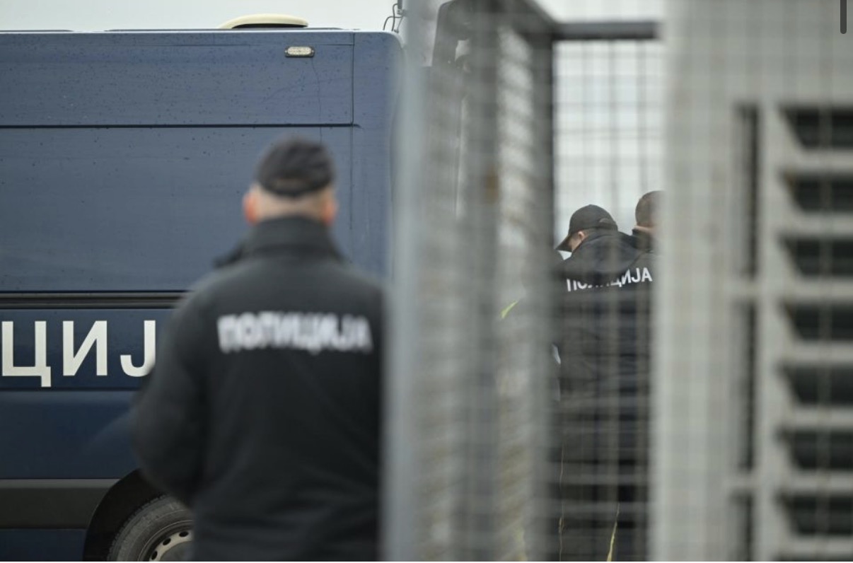 Aksion i madh policor në tri qytete  Dyshime për keqpërdorime milionëshe në shëndetësi
